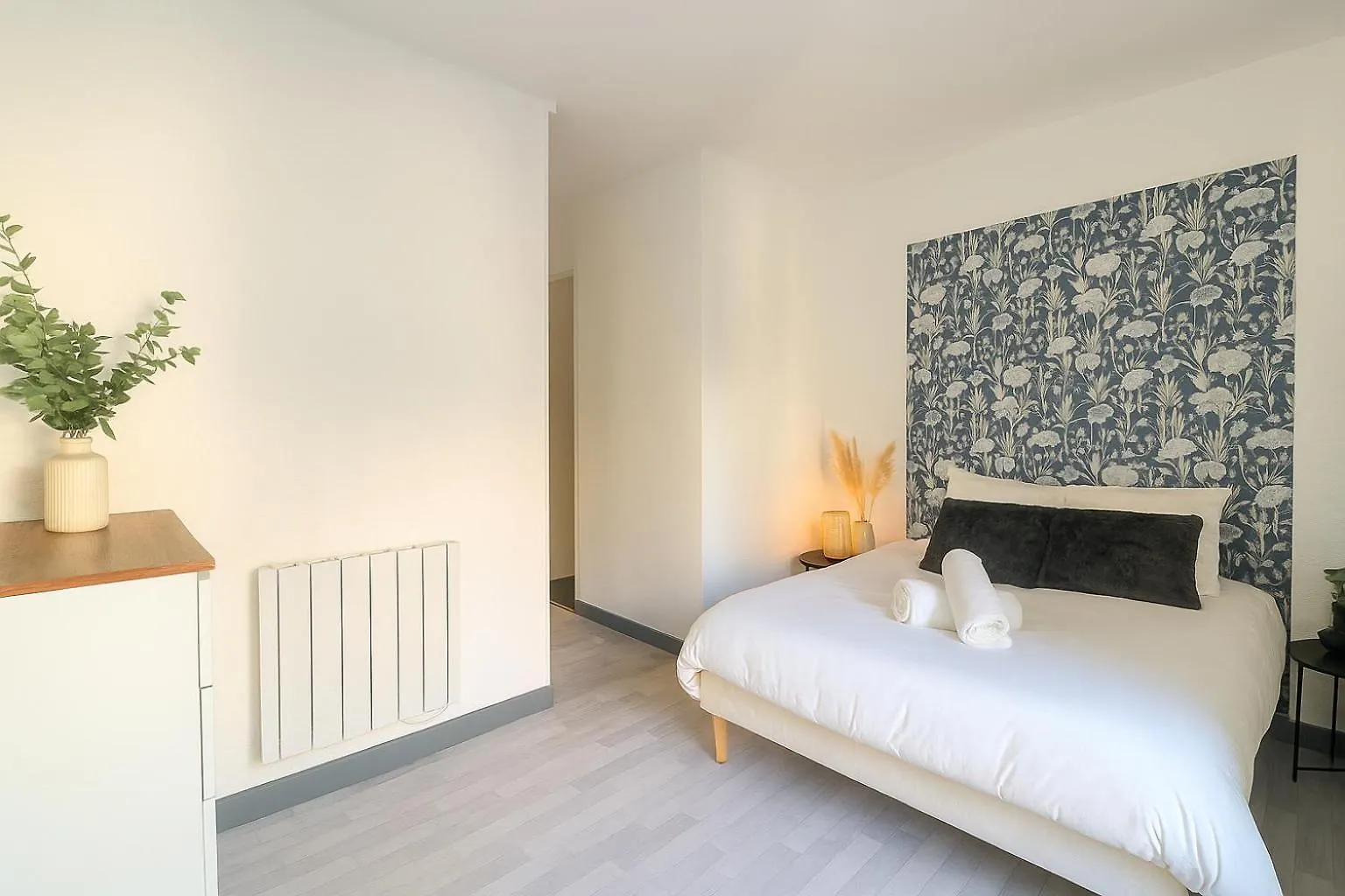 Ideal Pro & Familles - Ambiance Nature - Cite Des Affaires Saint-Etienne  Saint-Etienne (Loire)